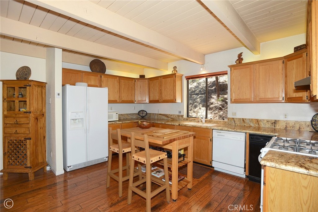 2027 Ivory Lane Property Photo 13