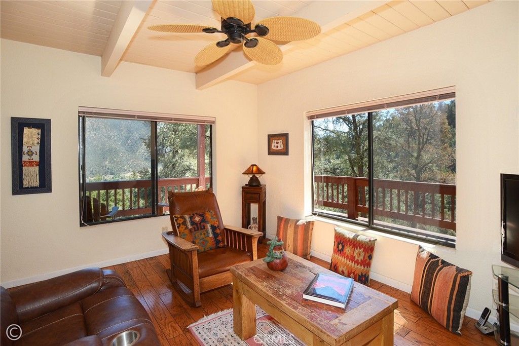 2027 Ivory Lane Property Photo 14
