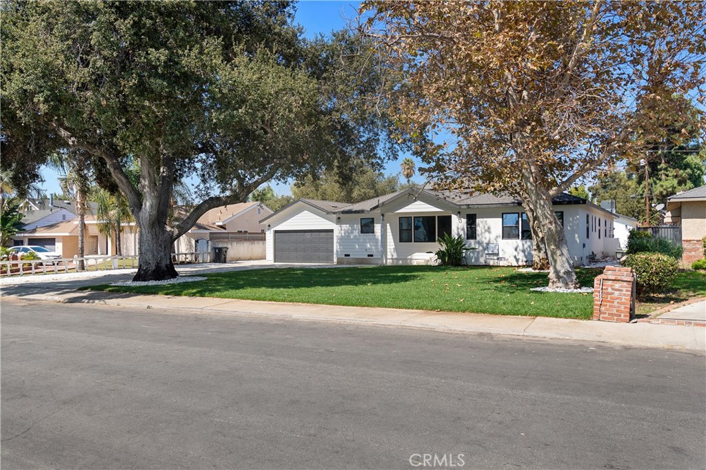 651 N Workman Street Property Photo 2