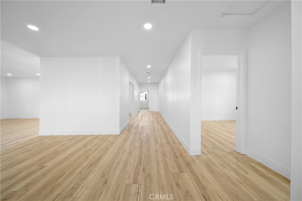 651 N Workman Street Property Photo 19