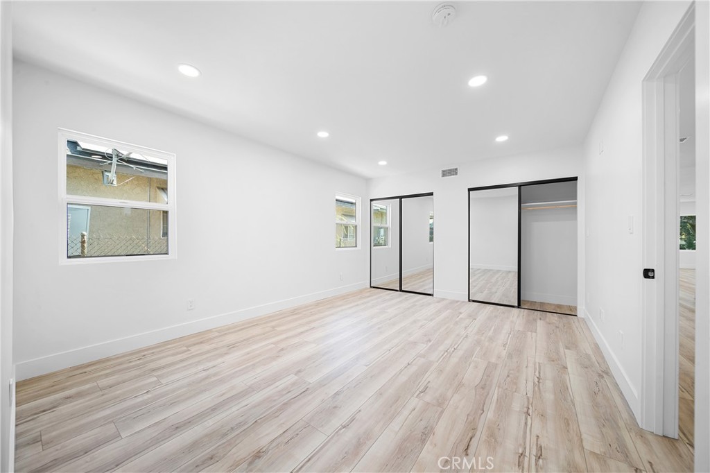 651 N Workman Street Property Photo 24