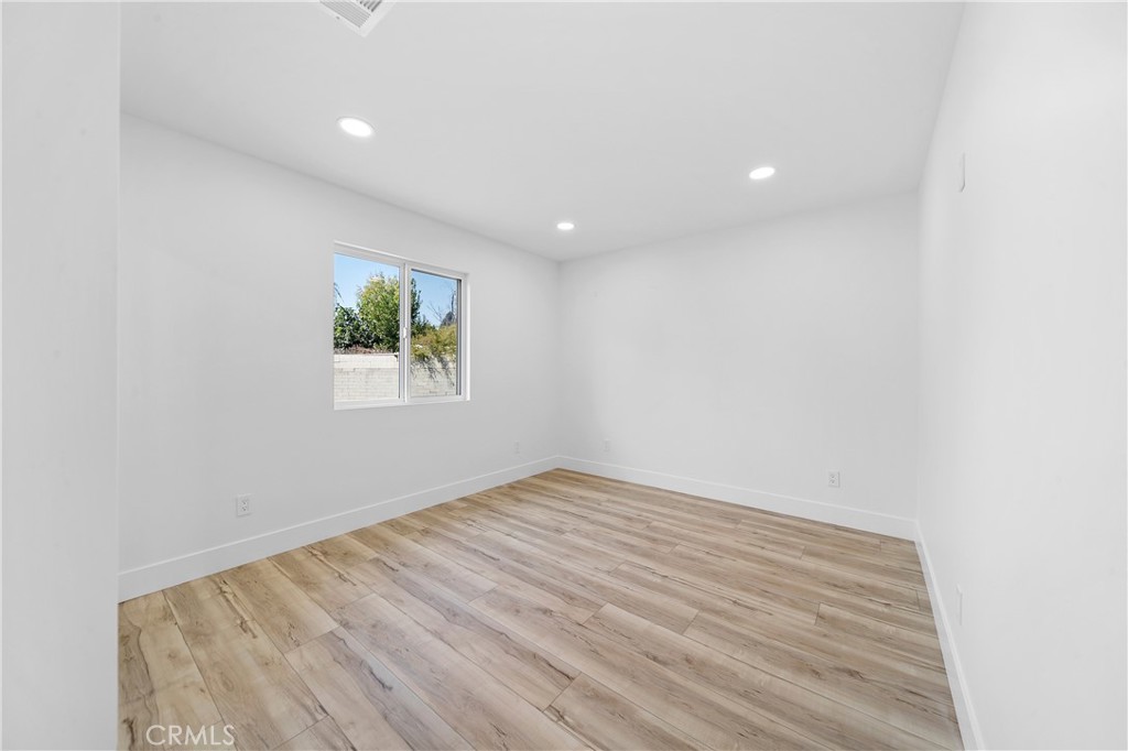 651 N Workman Street Property Photo 41