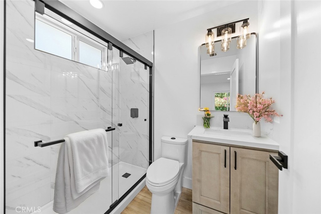 651 N Workman Street Property Photo 44
