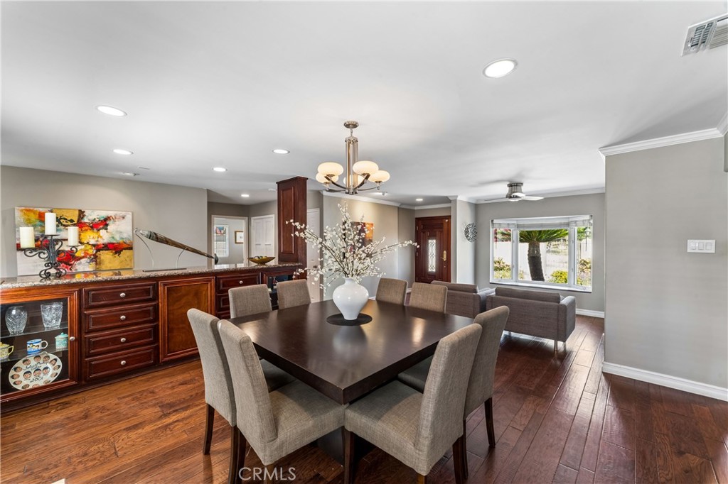 8519 Winnetka Avenue Property Photo 11
