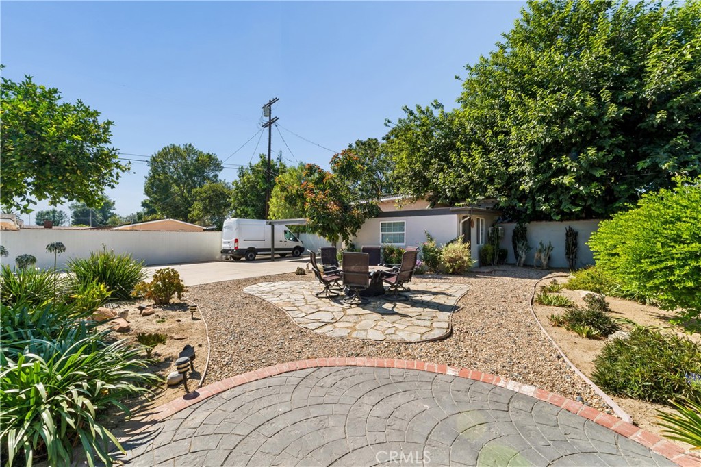 8519 Winnetka Avenue Property Photo 17