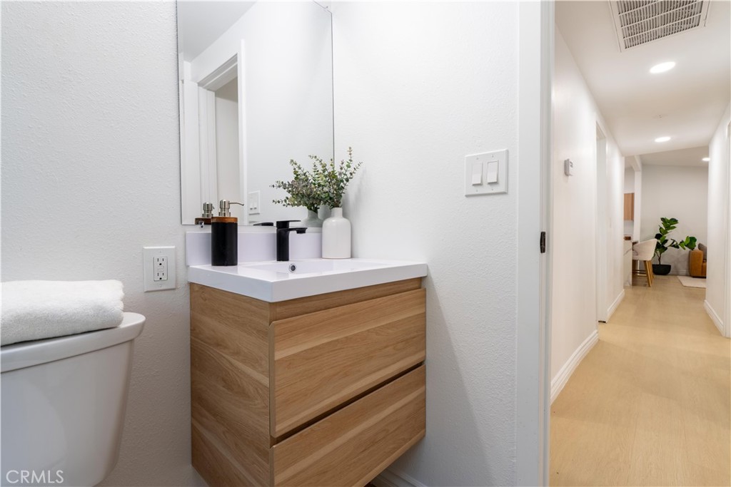 27316 Altamere Avenue Property Photo 21