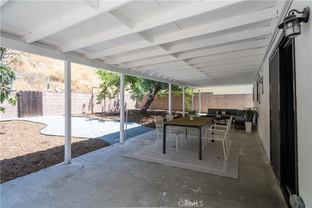 27316 Altamere Avenue Property Photo 22