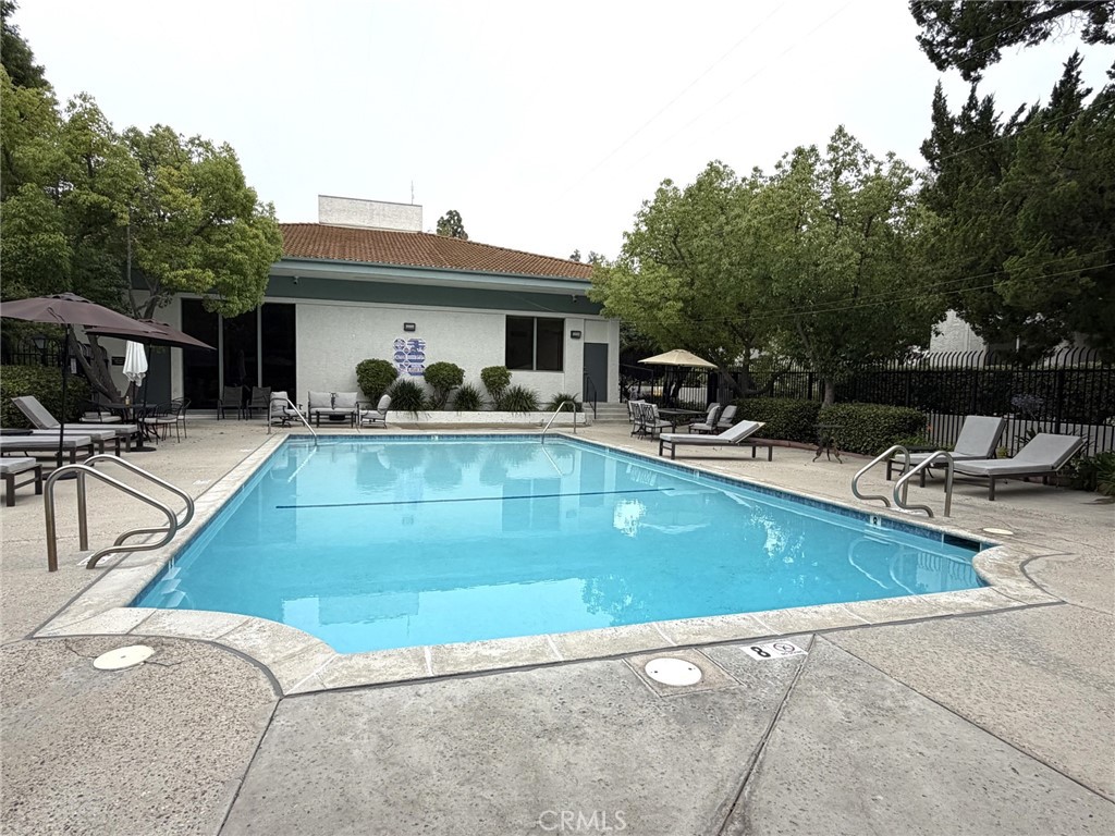 23637 Park Capri #36 Property Photo 12
