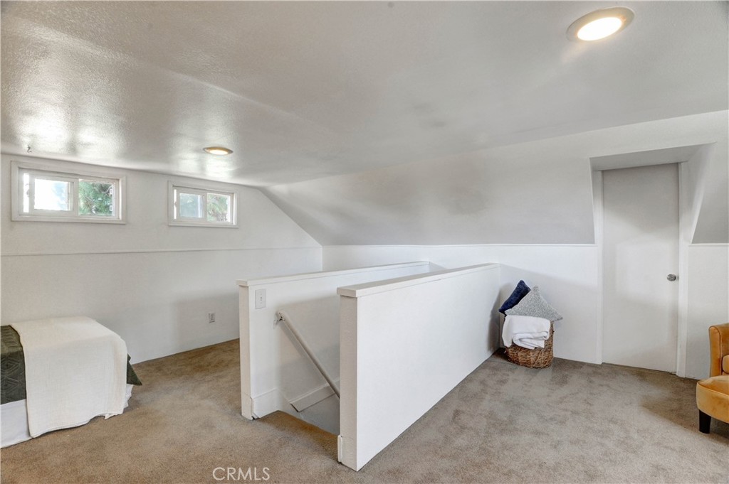 703 Manzanita Property Photo 31