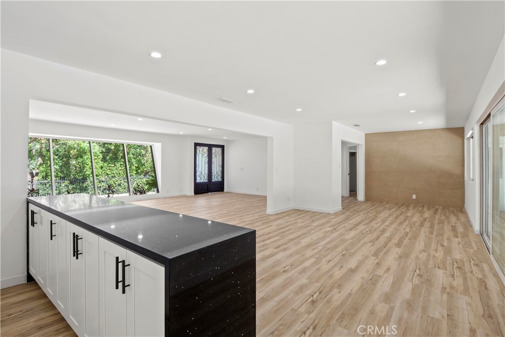 3267 Laurel Canyon Boulevard Property Photo 16