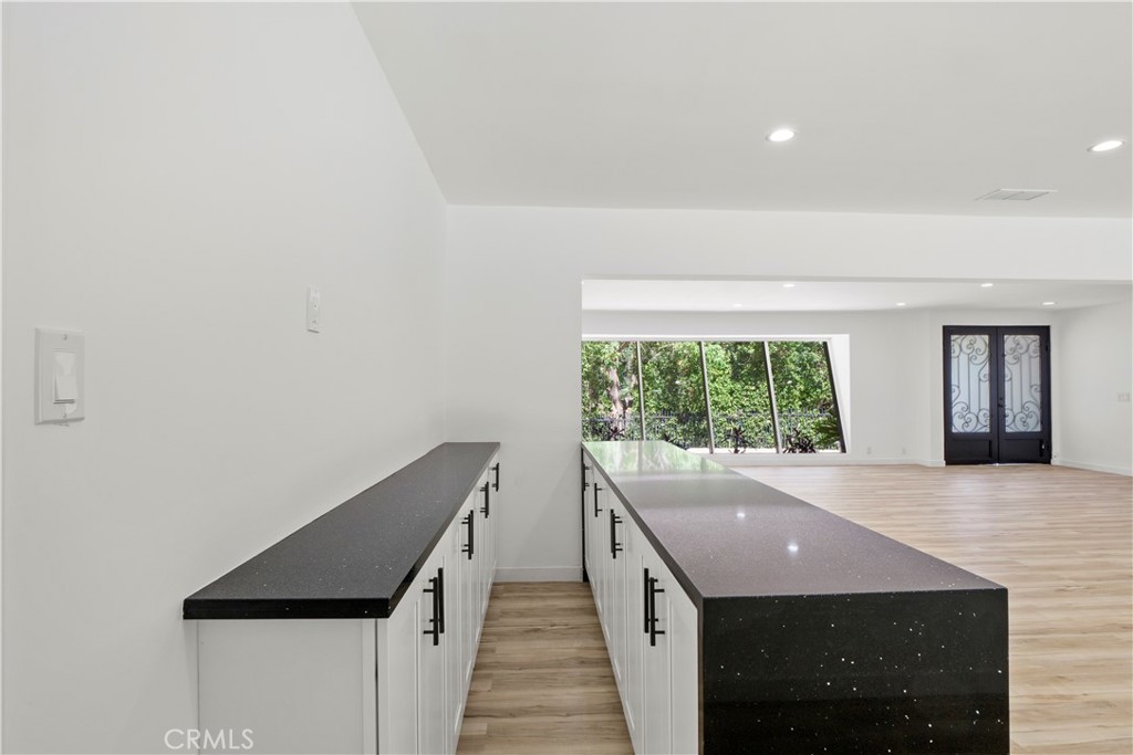 3267 Laurel Canyon Boulevard Property Photo 17