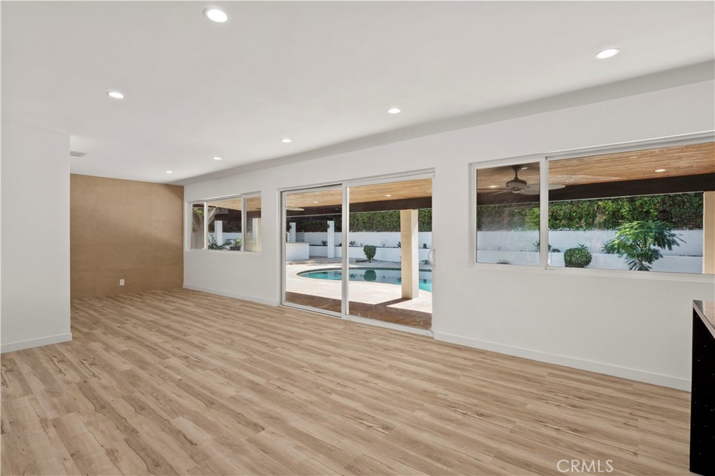3267 Laurel Canyon Boulevard Property Photo 20