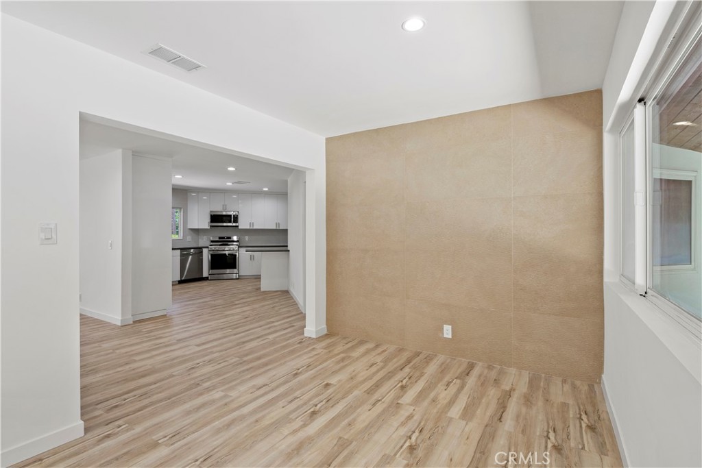 3267 Laurel Canyon Boulevard Property Photo 22
