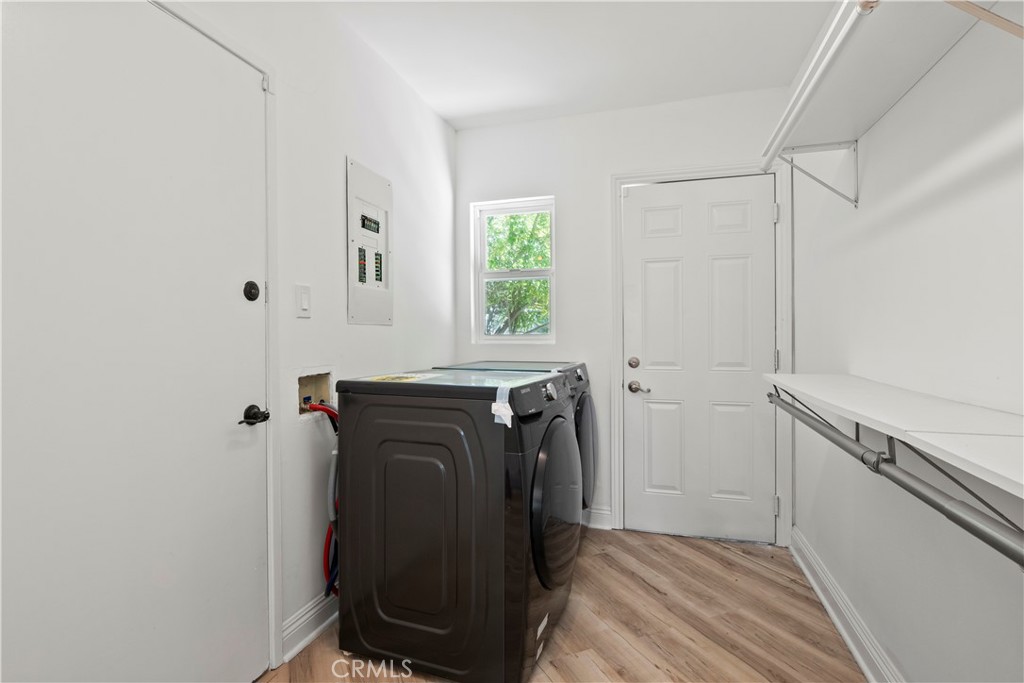 3267 Laurel Canyon Boulevard Property Photo 33