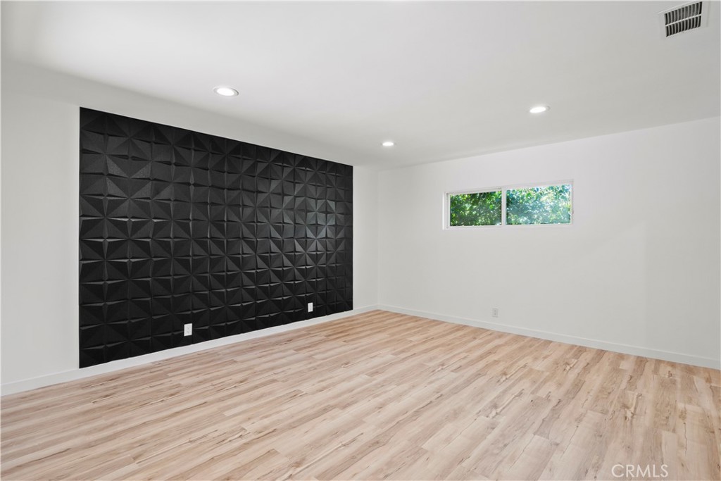 3267 Laurel Canyon Boulevard Property Photo 42