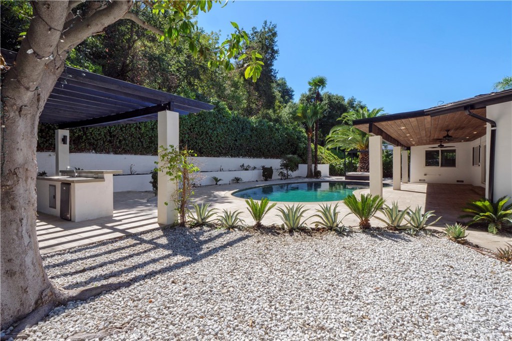 3267 Laurel Canyon Boulevard Property Photo 65