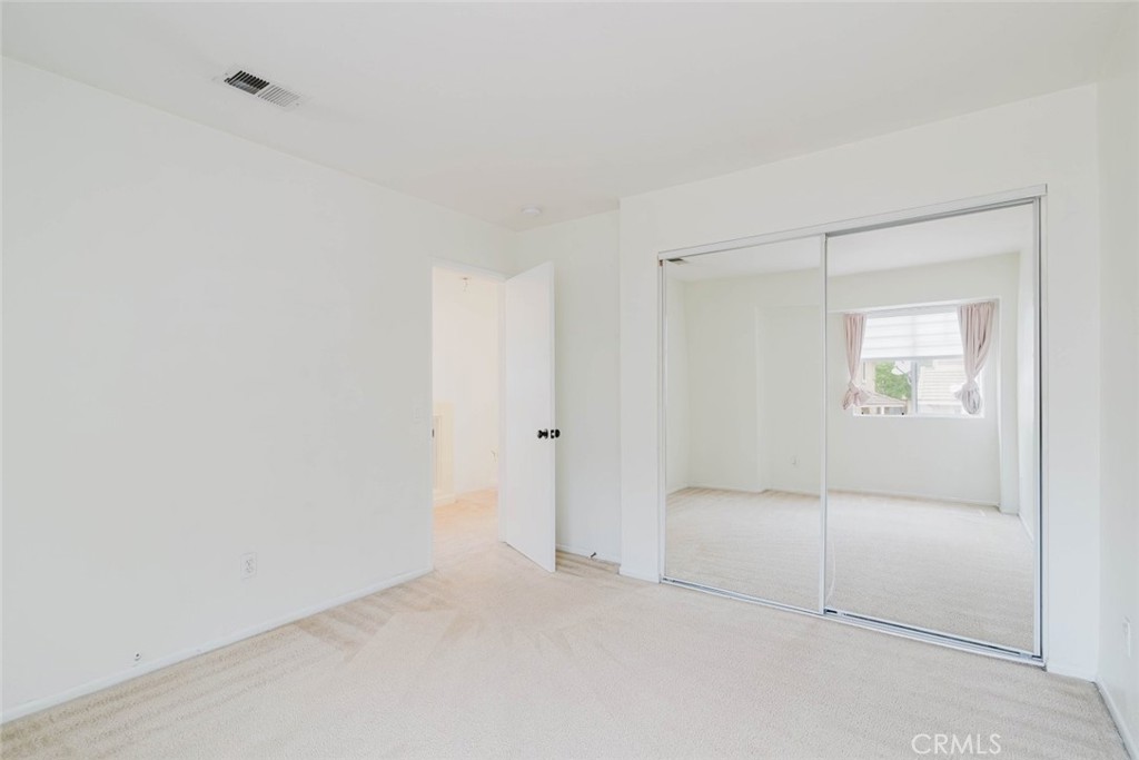 27631 Iris Place Property Photo 15