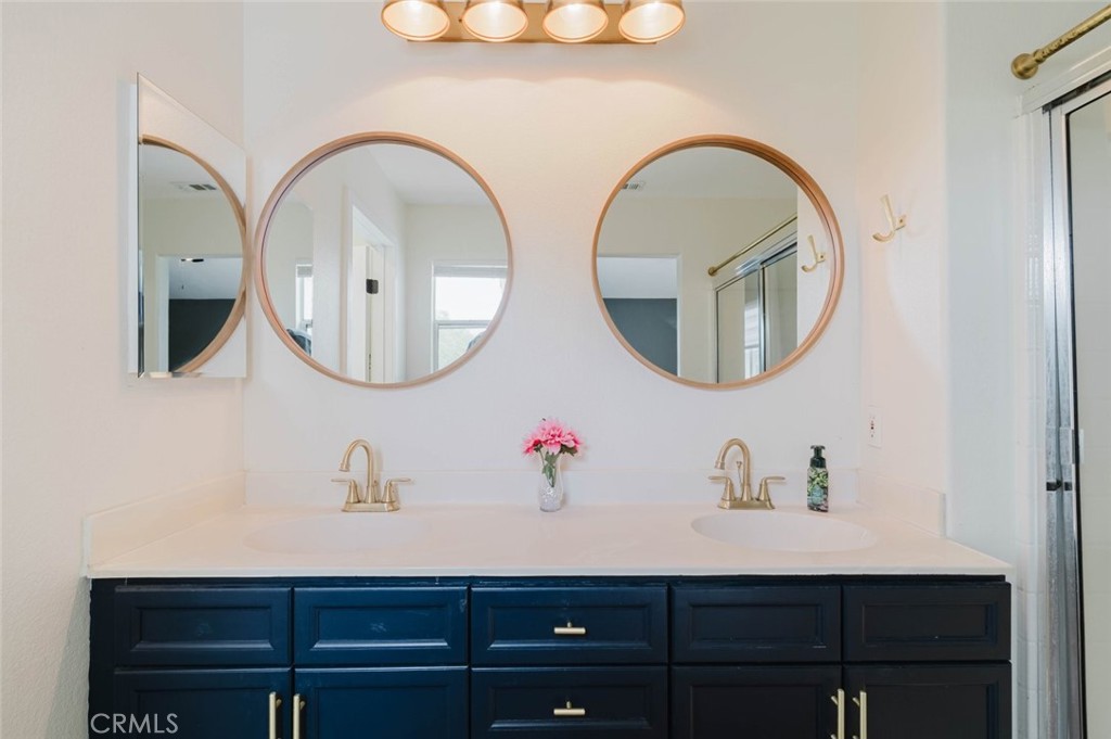27631 Iris Place Property Photo 22