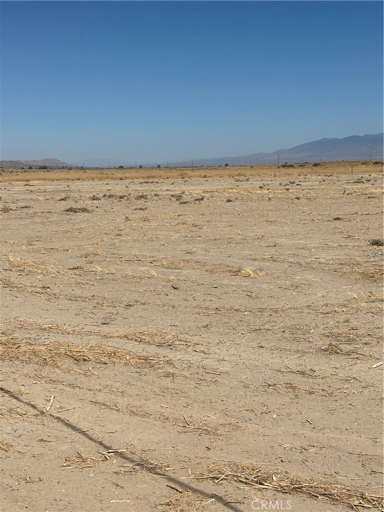 0 Avenue K-8 Property Photo 3