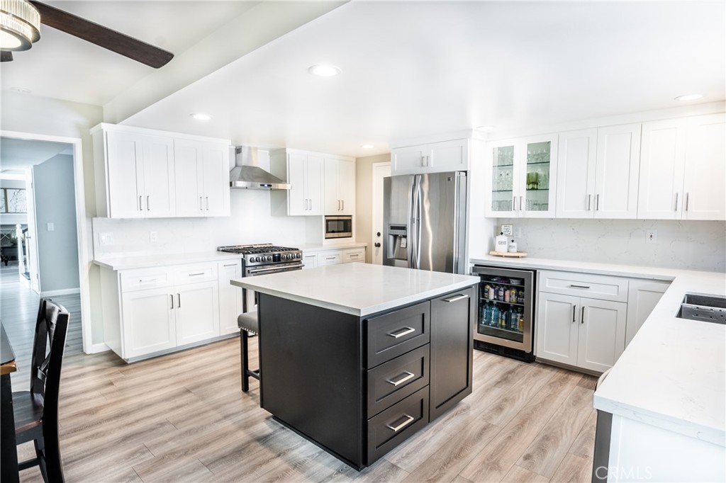 18649 Superior Property Photo 12