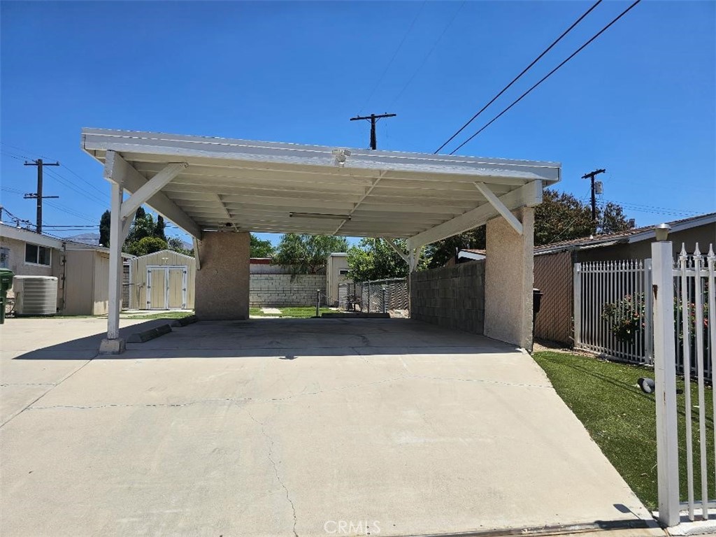 13084 Vaughn Property Photo 3