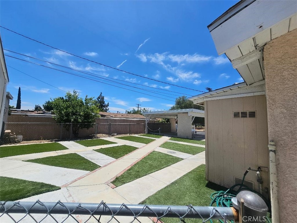 13084 Vaughn Property Photo 10