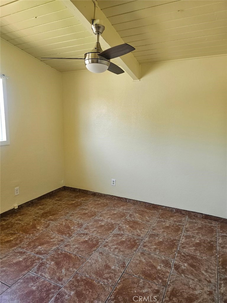 13084 Vaughn Property Photo 18