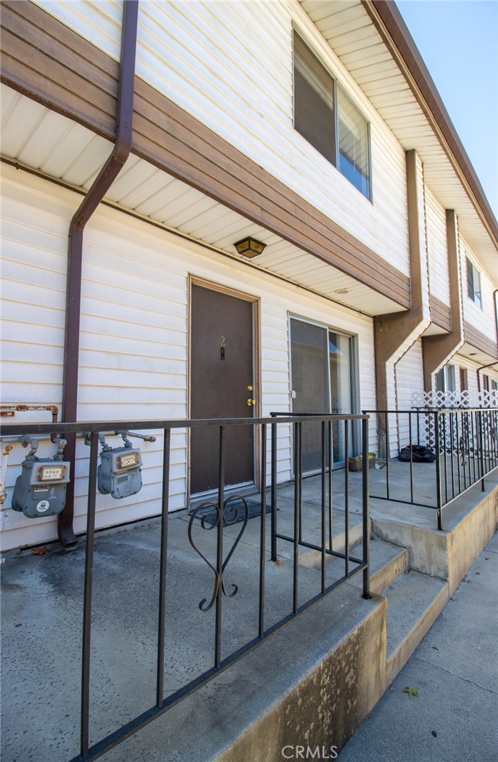 7115 Etiwanda 2 Property Photo 4
