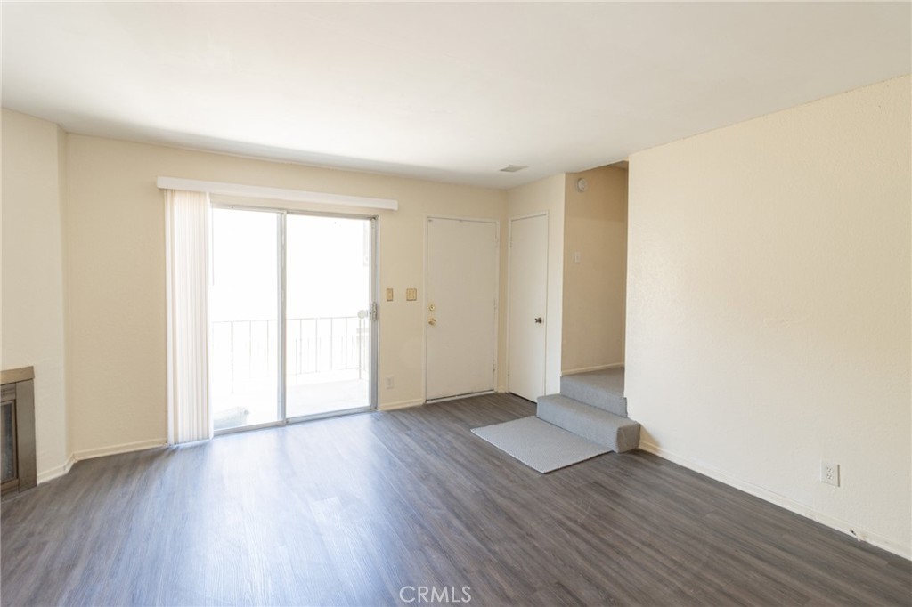 7115 Etiwanda 2 Property Photo 21