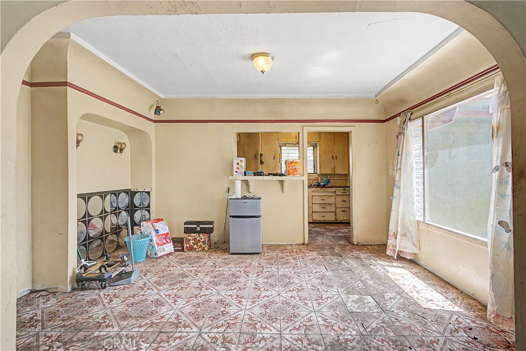 10313 Virginia Property Photo 2