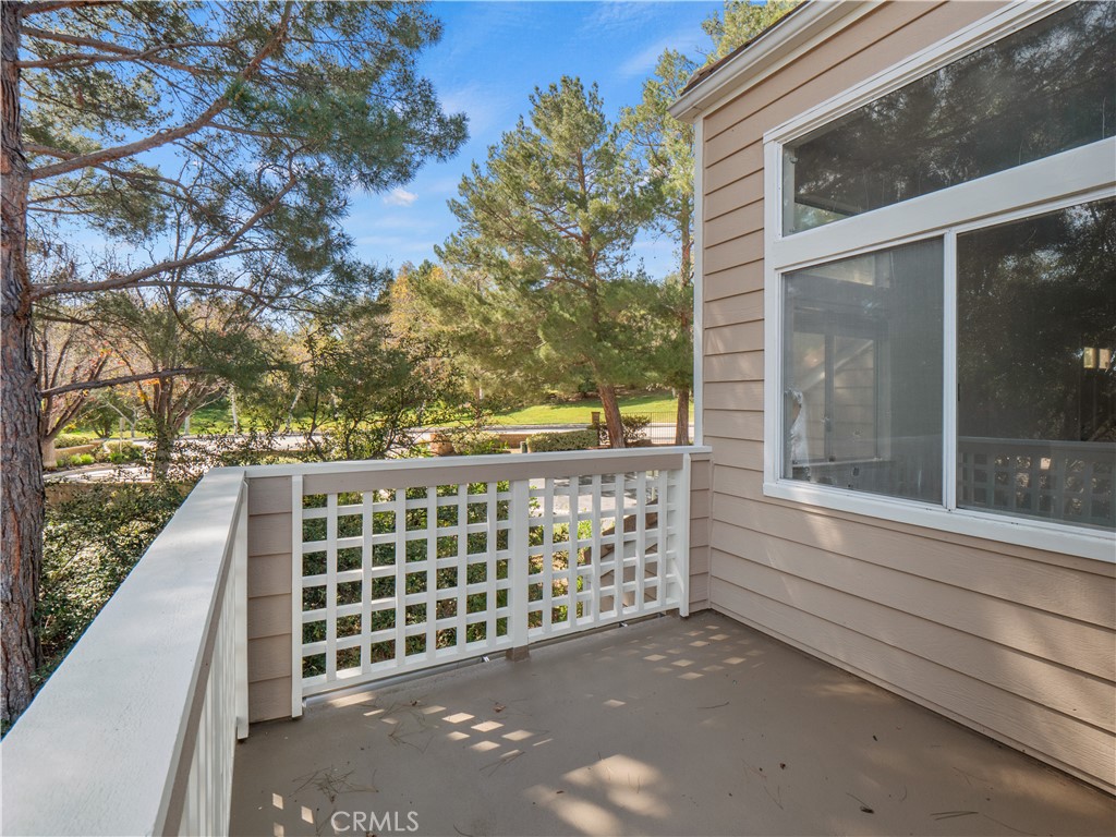 24528 Mcbean Parkway 30 Property Photo 28
