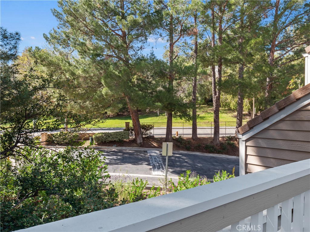 24528 Mcbean Parkway 30 Property Photo 30