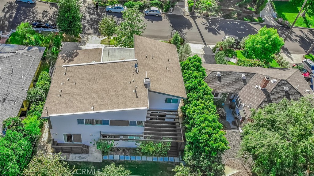 5512 Leghorn Property Photo 3