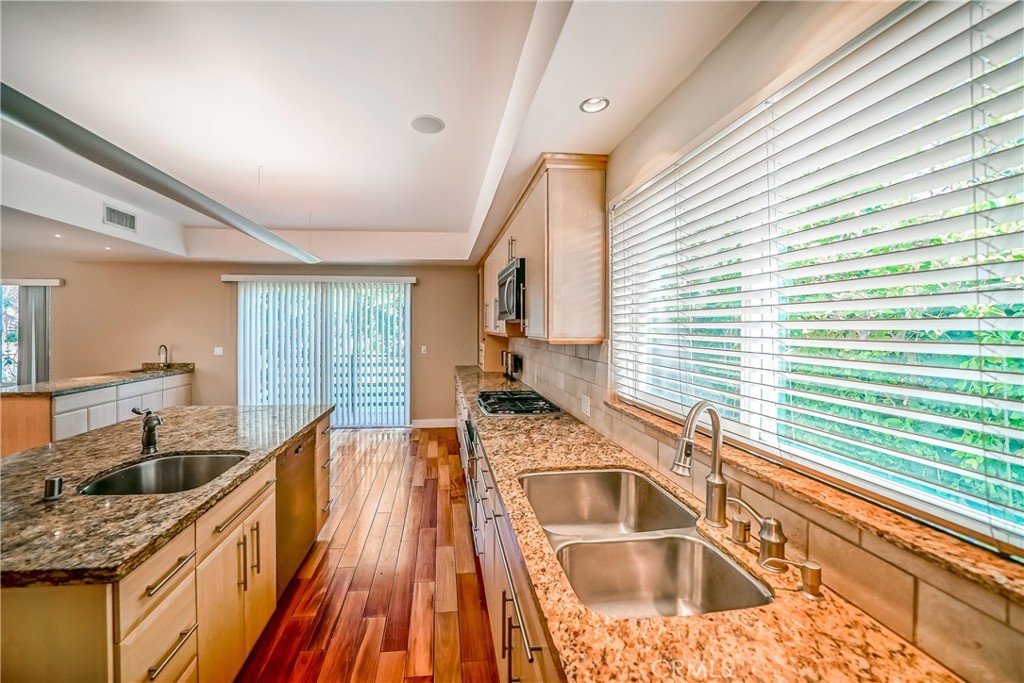 5512 Leghorn Property Photo 47