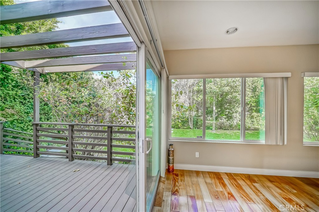 5512 Leghorn Property Photo 59