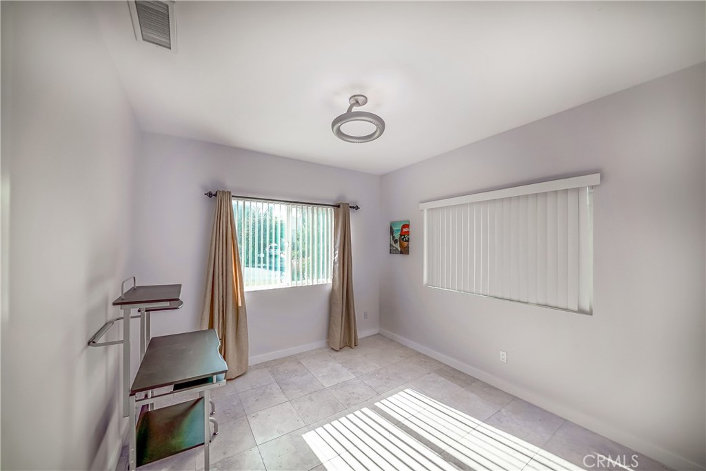 5512 Leghorn Property Photo 68