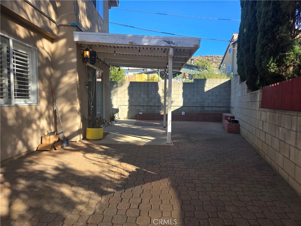 21740 Mojave Property Photo 5