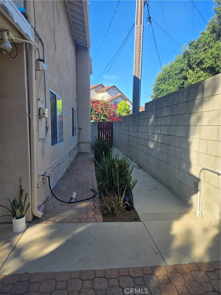 21740 Mojave Property Photo 6