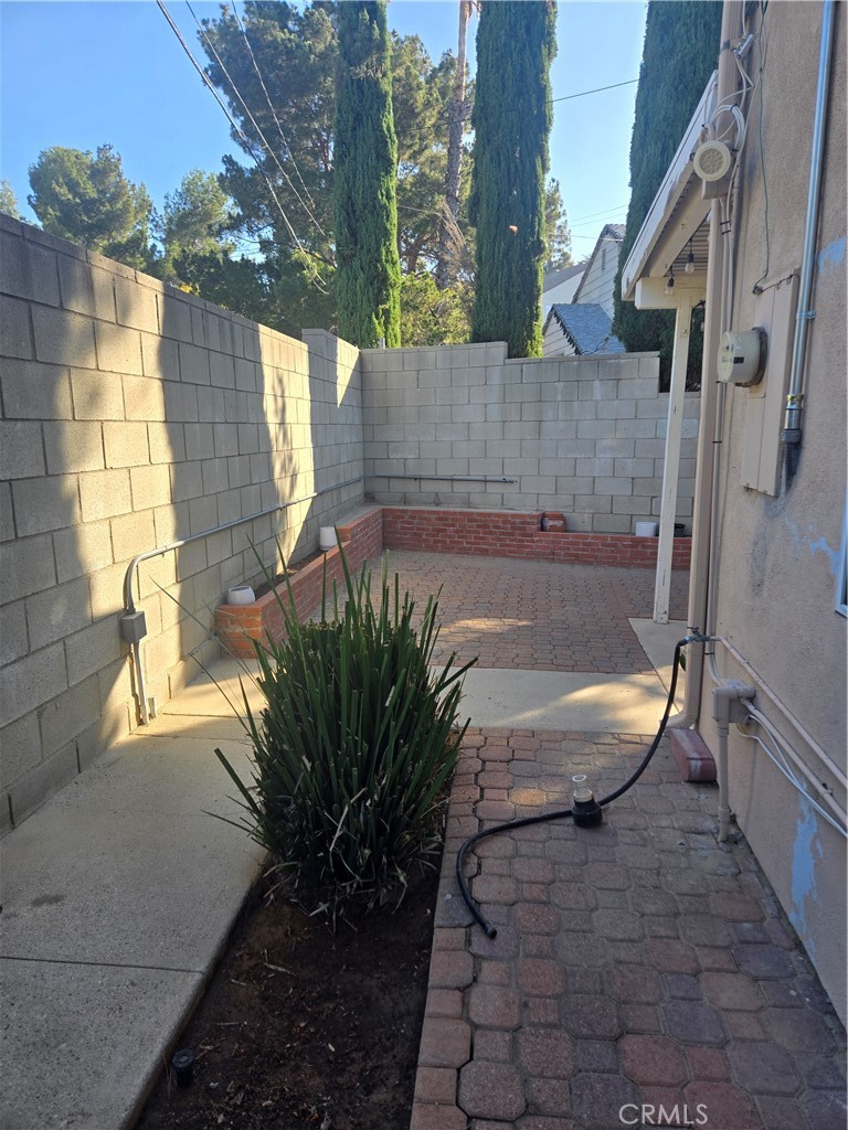 21740 Mojave Property Photo 7
