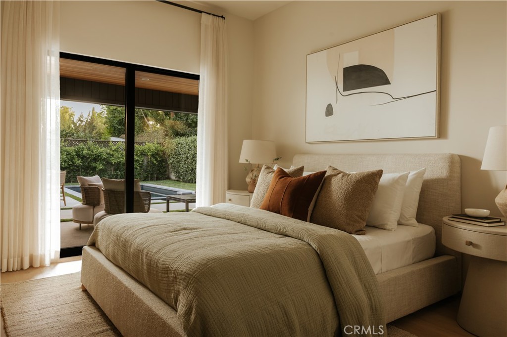 5267 Ventura Canyon Avenue Property Photo 15