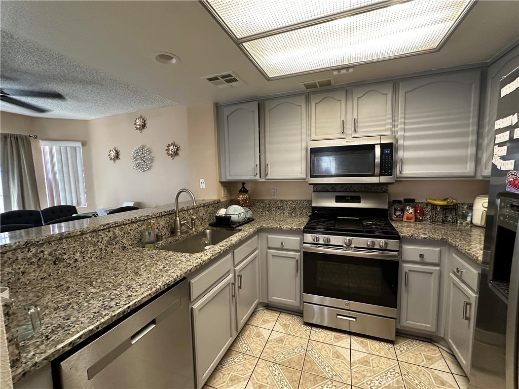 5147 Moonraker Property Photo 4