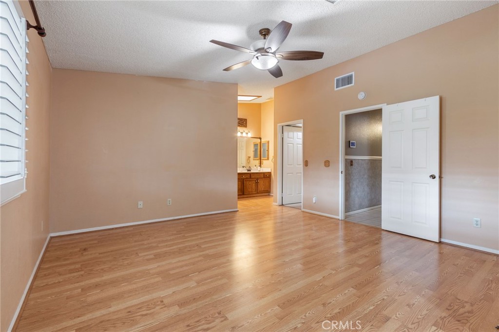 42307 61st St W Property Photo 19