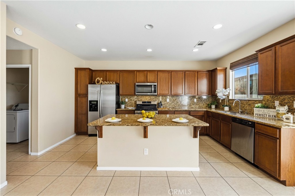 3103 Louise Property Photo 16