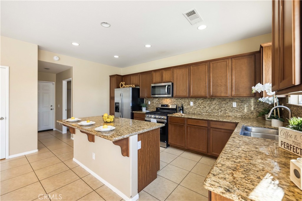 3103 Louise Property Photo 17