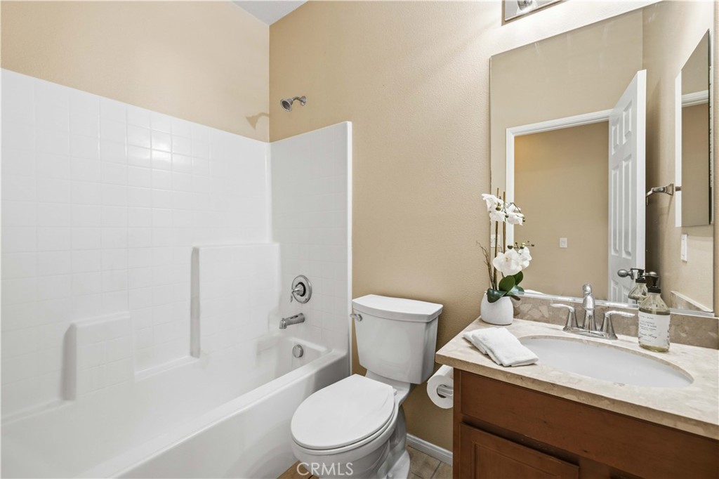 3103 Louise Property Photo 24