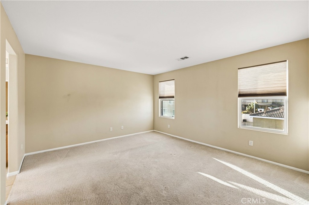 3103 Louise Property Photo 32