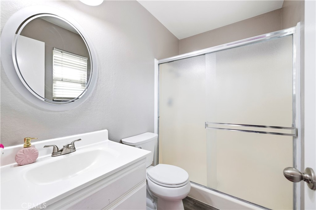 17955 River Circle 4 Property Photo 28
