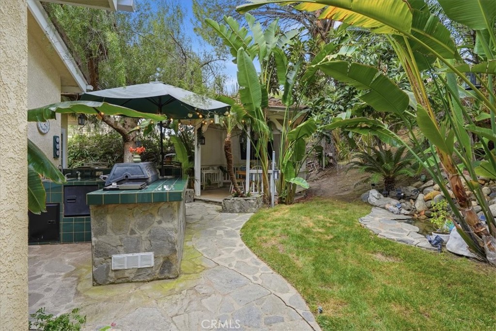 23515 Meriden Property Photo 18