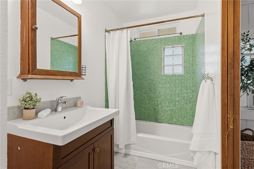 21857 Koontz Way Property Photo 37