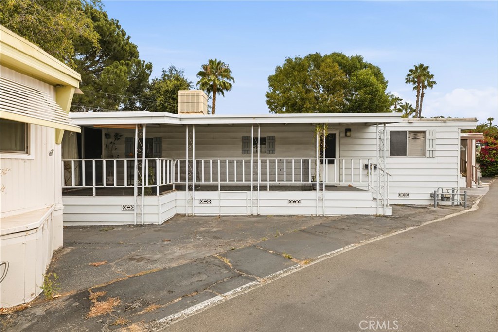 10711 Sherman Grove Avenue 9 Property Photo 2